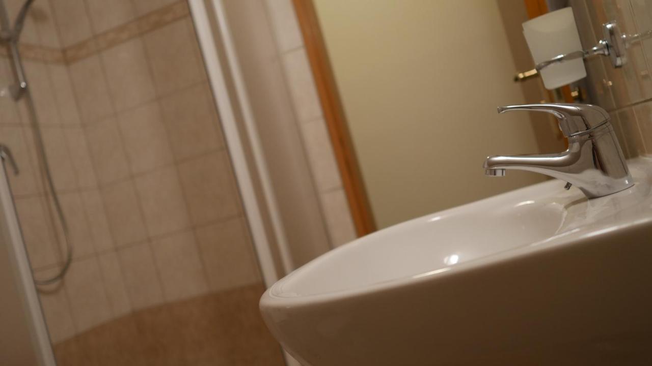 Hotel Bily Konicek Třeboň Eksteriør bilde